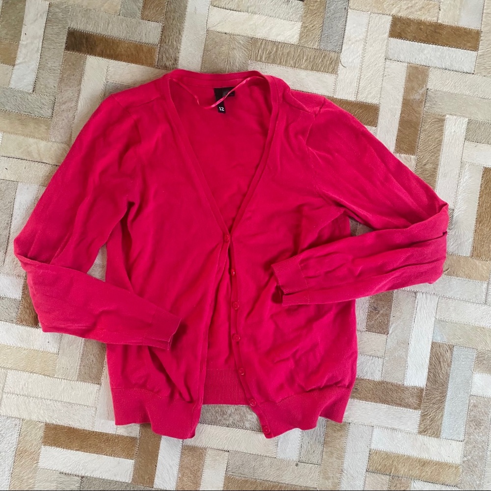 H&M fuchsia color cardigan. Size 12